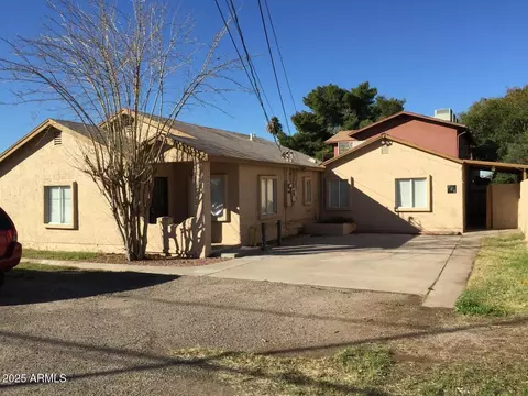 526 S Mesa Dr, Mesa, AZ 85210