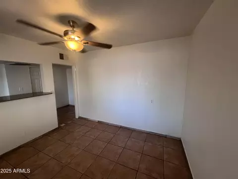 Living - 526 S Mesa Dr, Mesa, AZ 85210 photo 2 of 4