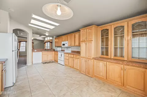 3301 S Goldfield Rd #2102, Apache Junction, AZ 85119 photo 8