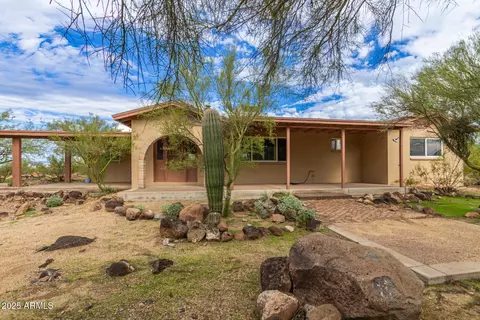 44426 N 7th St, New River, AZ 85087