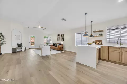 Other - 2704 E Anderson Dr, Phoenix, AZ 85032 photo 1 of 10