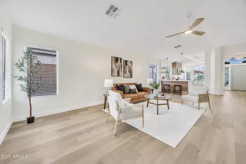 Living - 2704 E Anderson Dr, Phoenix, AZ 85032 photo 3 of 3