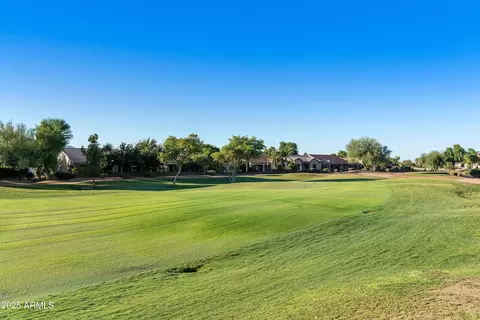 4527 E Sycamore Ct, Gilbert, AZ 85298 photo 34