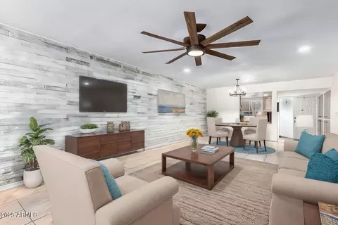 4701 N 68th St #129, Scottsdale, AZ 85251
