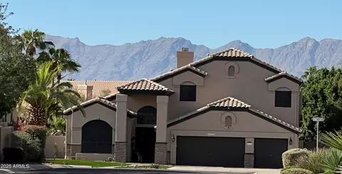 Exterior - 16024 S 7th Dr, Phoenix, AZ 85045 photo 2 of 10