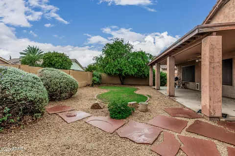 Exterior - 461 E Pinto Dr, Gilbert, AZ 85296 photo 4 of 6