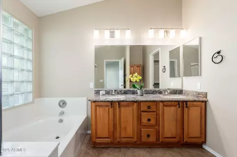 4154 E Rockledge Rd, Phoenix, AZ 85044 photo 15