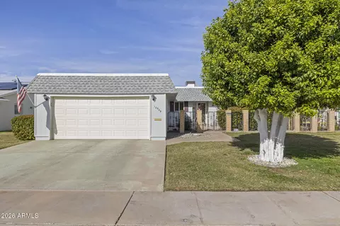 10509 W Roundelay Cir, Sun City, AZ 85351
