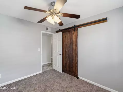 3932 E Shaw Butte Dr, Phoenix, AZ 85028 photo 14