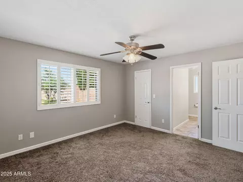 3932 E Shaw Butte Dr, Phoenix, AZ 85028 photo 8