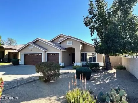5153 W Topeka Dr, Glendale, AZ 85308