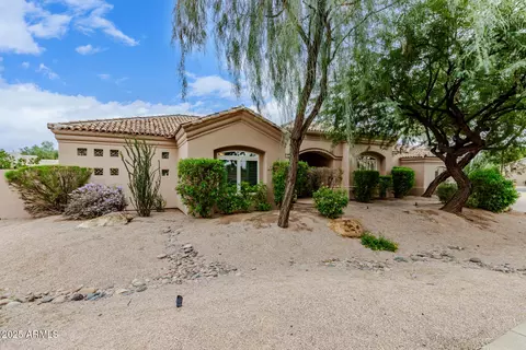700 N Dobson Rd #11, Chandler, AZ 85224