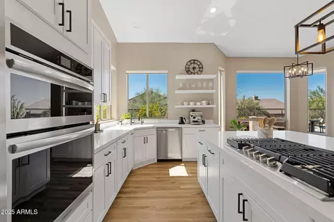 Kitchen - 7354 E Sandia Cir, Mesa, AZ 85207 photo 5 of 7