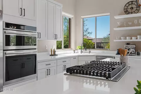 Kitchen - 7354 E Sandia Cir, Mesa, AZ 85207 photo 4 of 7