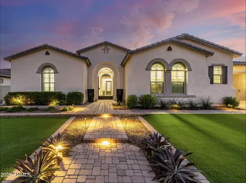 18179 W Coolidge St, Goodyear, AZ 85395
