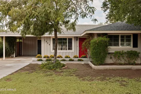 1208 W Medlock Dr, Phoenix, AZ 85013