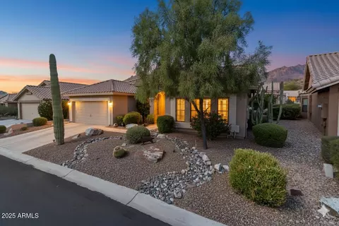 8422 E Jumping Cholla Dr, Gold Canyon, AZ 85118