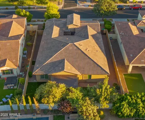 View/Area - 10366 E Aperture Ave, Mesa, AZ 85212 photo 2 of 12