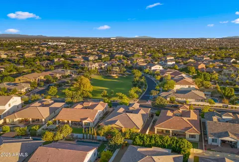 View/Area - 10366 E Aperture Ave, Mesa, AZ 85212 photo 4 of 12