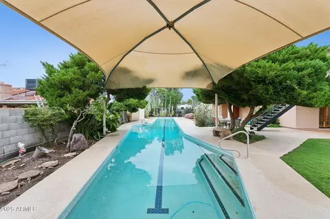 Exterior - 11816 N Bancroft Dr, Phoenix, AZ 85028 photo 8 of 32