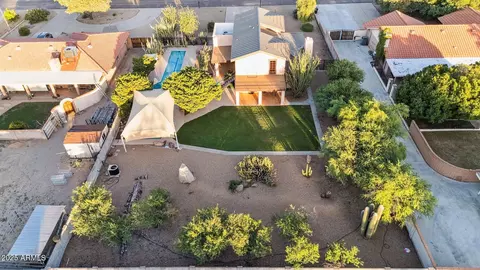View/Area - 11816 N Bancroft Dr, Phoenix, AZ 85028 photo 1 of 3