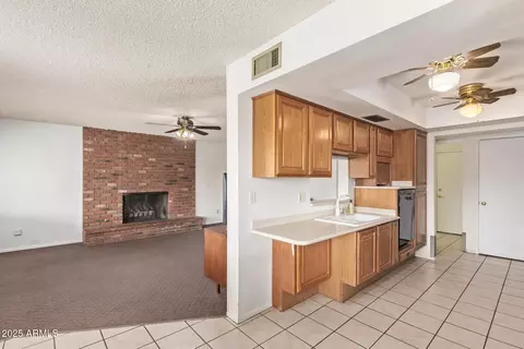 Kitchen - 1233 E Watson Dr, Tempe, AZ 85283 photo 2 of 4
