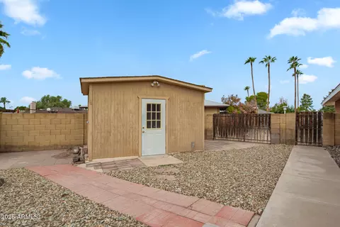 Exterior - 1233 E Watson Dr, Tempe, AZ 85283 photo 9 of 9
