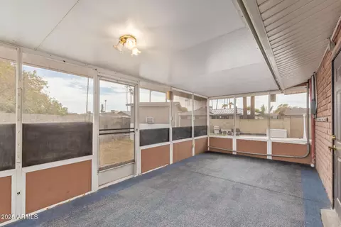 Exterior - 1233 E Watson Dr, Tempe, AZ 85283 photo 4 of 9
