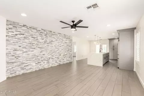 9745 E Butte St, Mesa, AZ 85207 photo 3