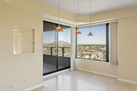 Dining - 1040 E Osborn Rd #1602, Phoenix, AZ 85014 photo 1 of 2