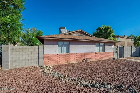 2608 W Ocotillo Rd, Phoenix, AZ 85017