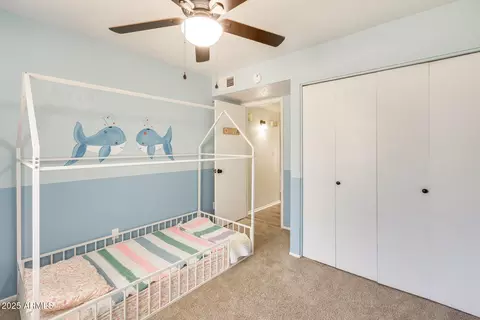 Bedroom - 4117 W Windrose Dr, Phoenix, AZ 85029 photo 4 of 6