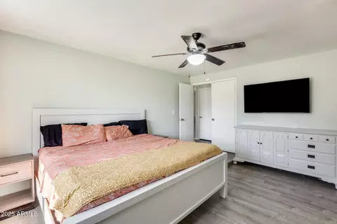 Bedroom - 4117 W Windrose Dr, Phoenix, AZ 85029 photo 2 of 6