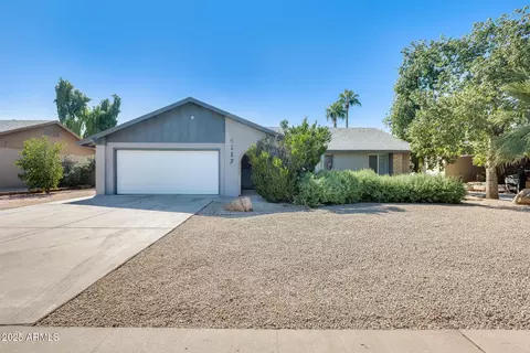 4117 W Windrose Dr, Phoenix, AZ 85029