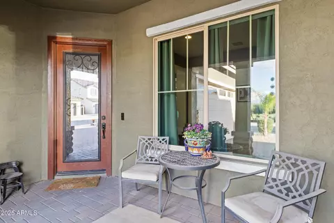 1895 E Crescent Way, Chandler, AZ 85249 photo 5