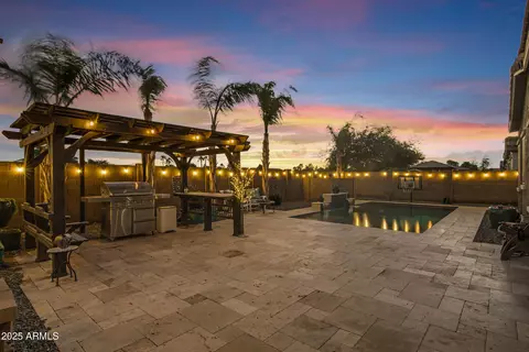 1895 E Crescent Way, Chandler, AZ 85249 photo 3
