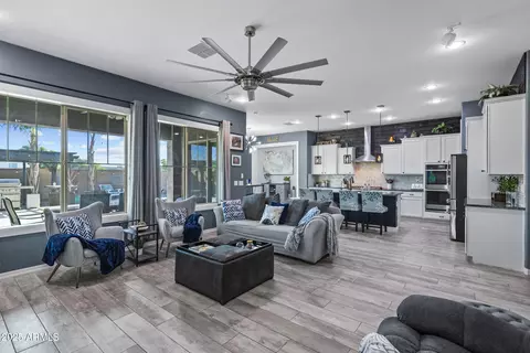 1895 E Crescent Way, Chandler, AZ 85249 photo 15