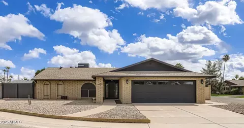 16405 N 49th Dr, Glendale, AZ 85306