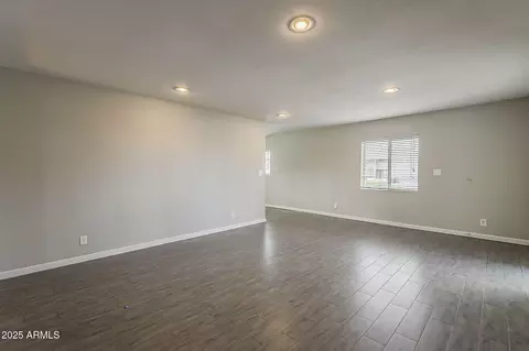 Living - 531 E Roanoke Ave #D, Phoenix, AZ 85004 photo 3 of 6