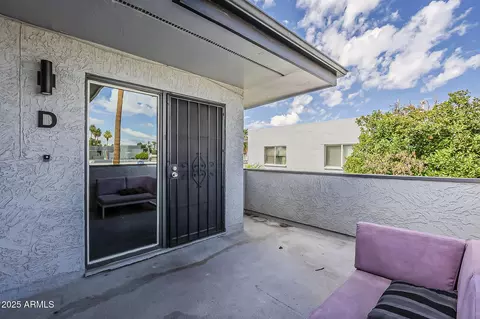 Exterior - 531 E Roanoke Ave #D, Phoenix, AZ 85004 photo 2 of 3