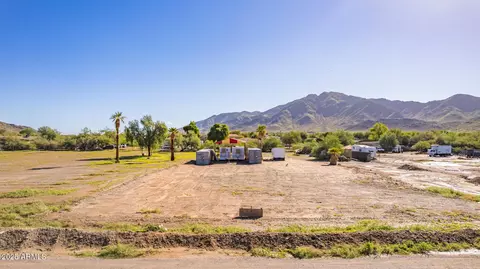 4501 W Carter Rd #8, Laveen, AZ 85339