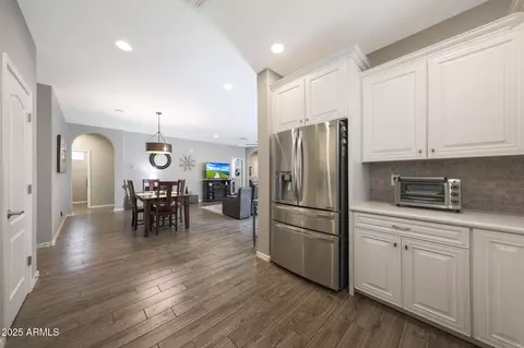 Kitchen - 7226 E Orion St, Mesa, AZ 85207 photo 4 of 5