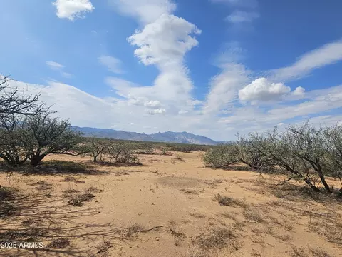 tbd E Cloudburst Lots 1415 16 Road Apt 14 15 16 Rd #14, 15 & 16, Pearce, AZ 85625