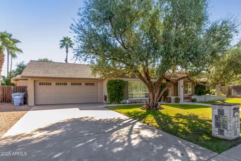58 E Canterbury Ct, Phoenix, AZ 85022 photo 49