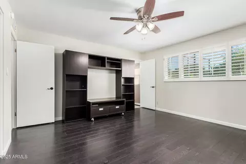 58 E Canterbury Ct, Phoenix, AZ 85022 photo 35