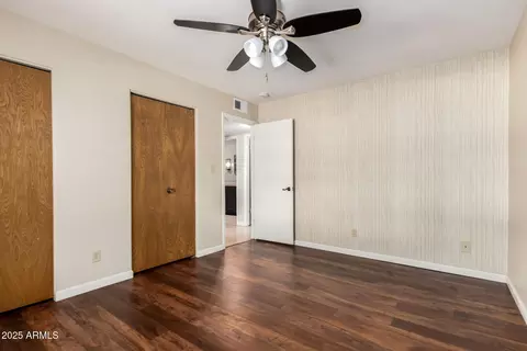 58 E Canterbury Ct, Phoenix, AZ 85022 photo 29