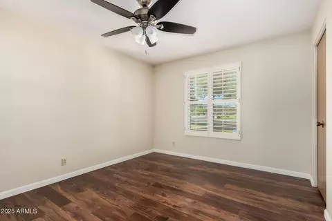 58 E Canterbury Ct, Phoenix, AZ 85022 photo 28