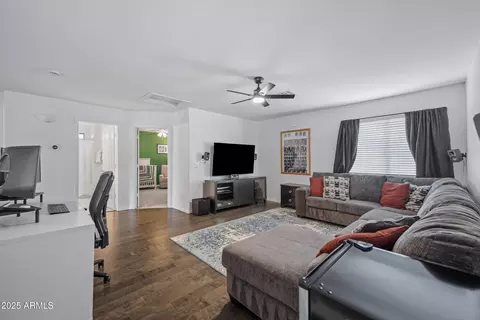 Other - 2027 E Parkside Ln, Phoenix, AZ 85024 photo 3 of 11