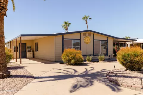 25424 S Montana Ave, Sun Lakes, AZ 85248