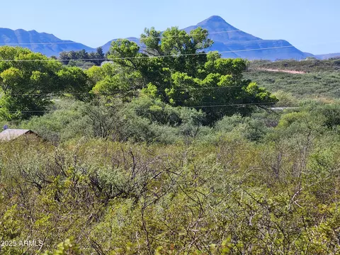 014 Willcox 014c Rd # C, Huachuca City, AZ 85616